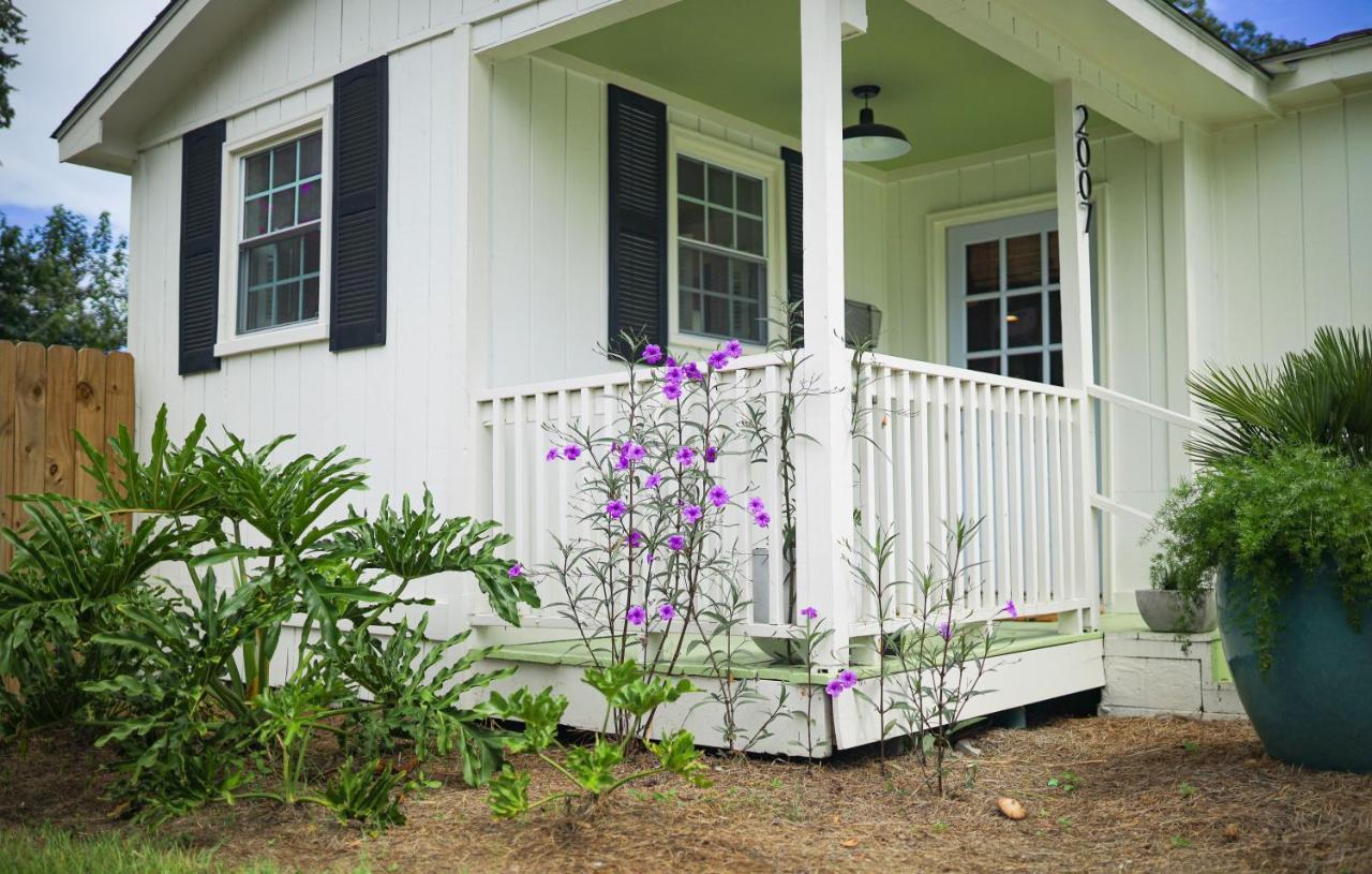 Sleeps 10! Minutes To Parris Island & Downtown Villa Бюфорт Екстериор снимка