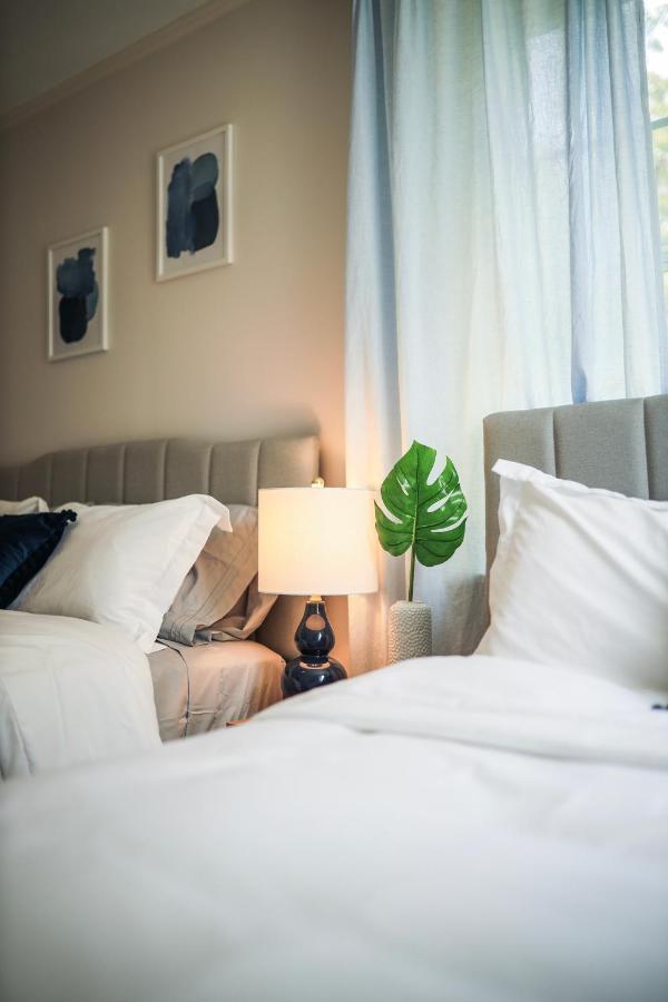 Sleeps 10! Minutes To Parris Island & Downtown Villa Бюфорт Екстериор снимка